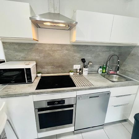 Superbe Duplex Design Neuf 2 Chambres, Climatise Tout Confort, Facile D,Acces Stationnement Gratuit Marsiglia Esterno foto