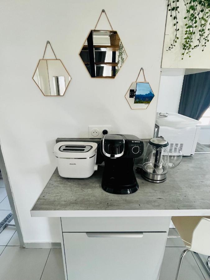 Superbe Duplex Design Neuf 2 Chambres, Climatise Tout Confort, Facile D,Acces Stationnement Gratuit Marsiglia Esterno foto